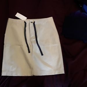 NWT Tommy Hilfiger Skirt